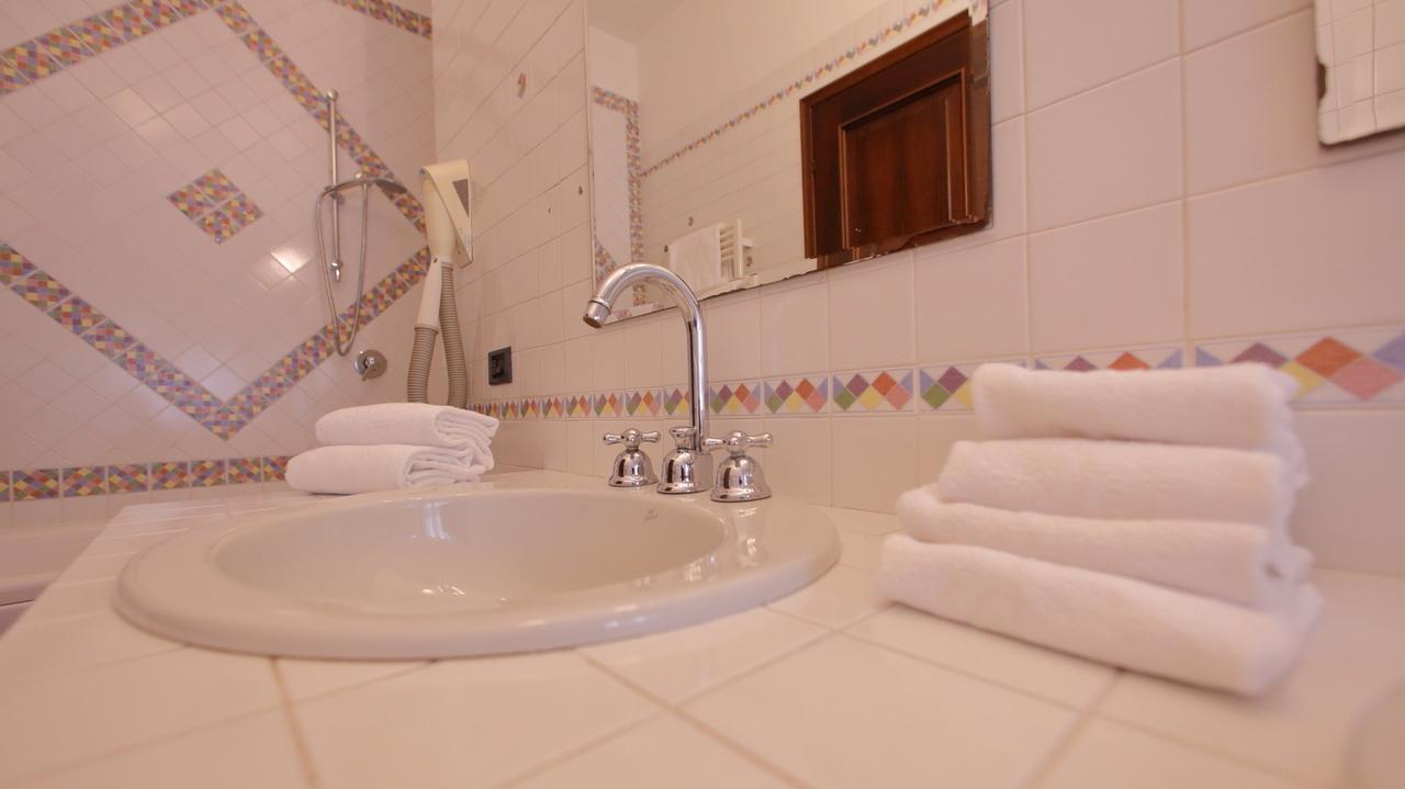 B&B Domus Sirmione Exterior photo